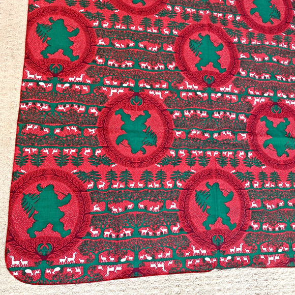 Christmas Tablecloth Printed Walking Santa Claus Whimsy Red & Green Rectangle - Picture 4 of 7